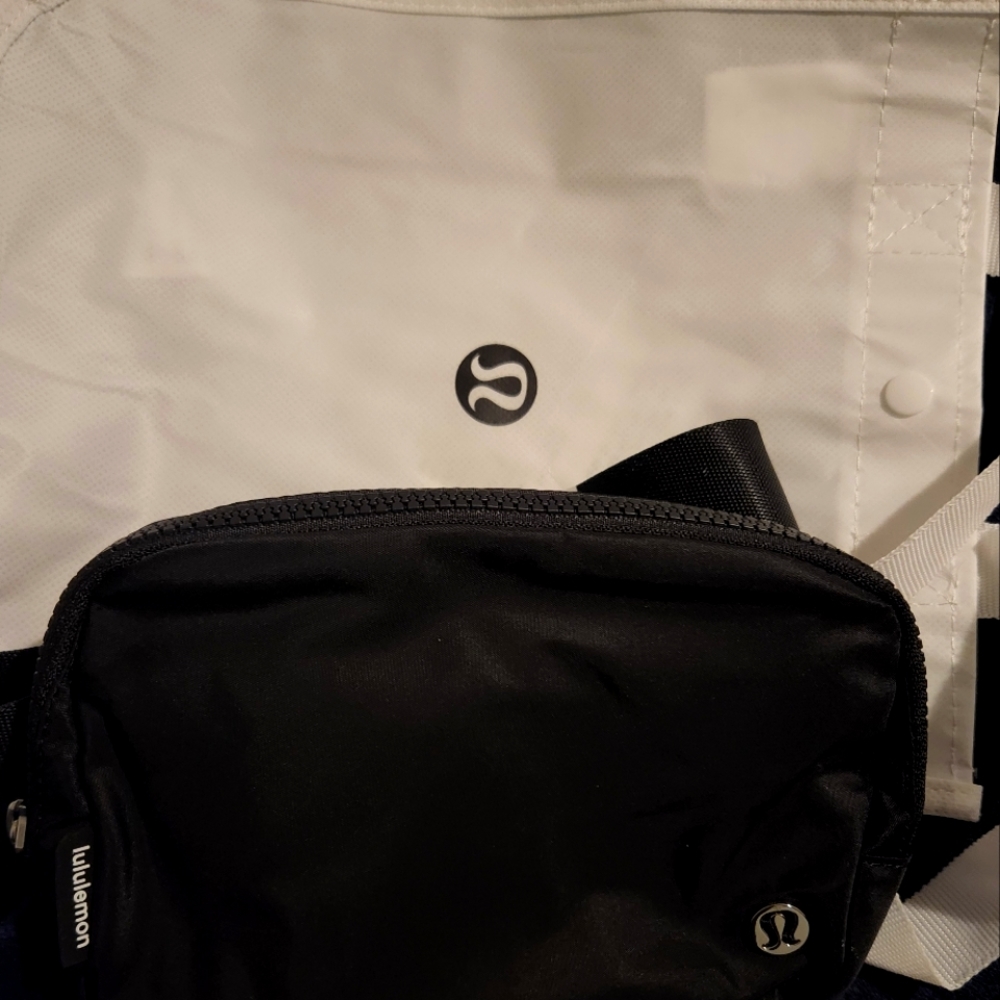 Lululemon Beltbag